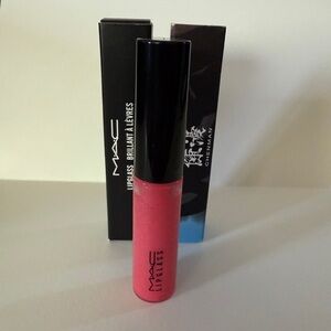 MAC Cosmetics Force of Love lipglass
